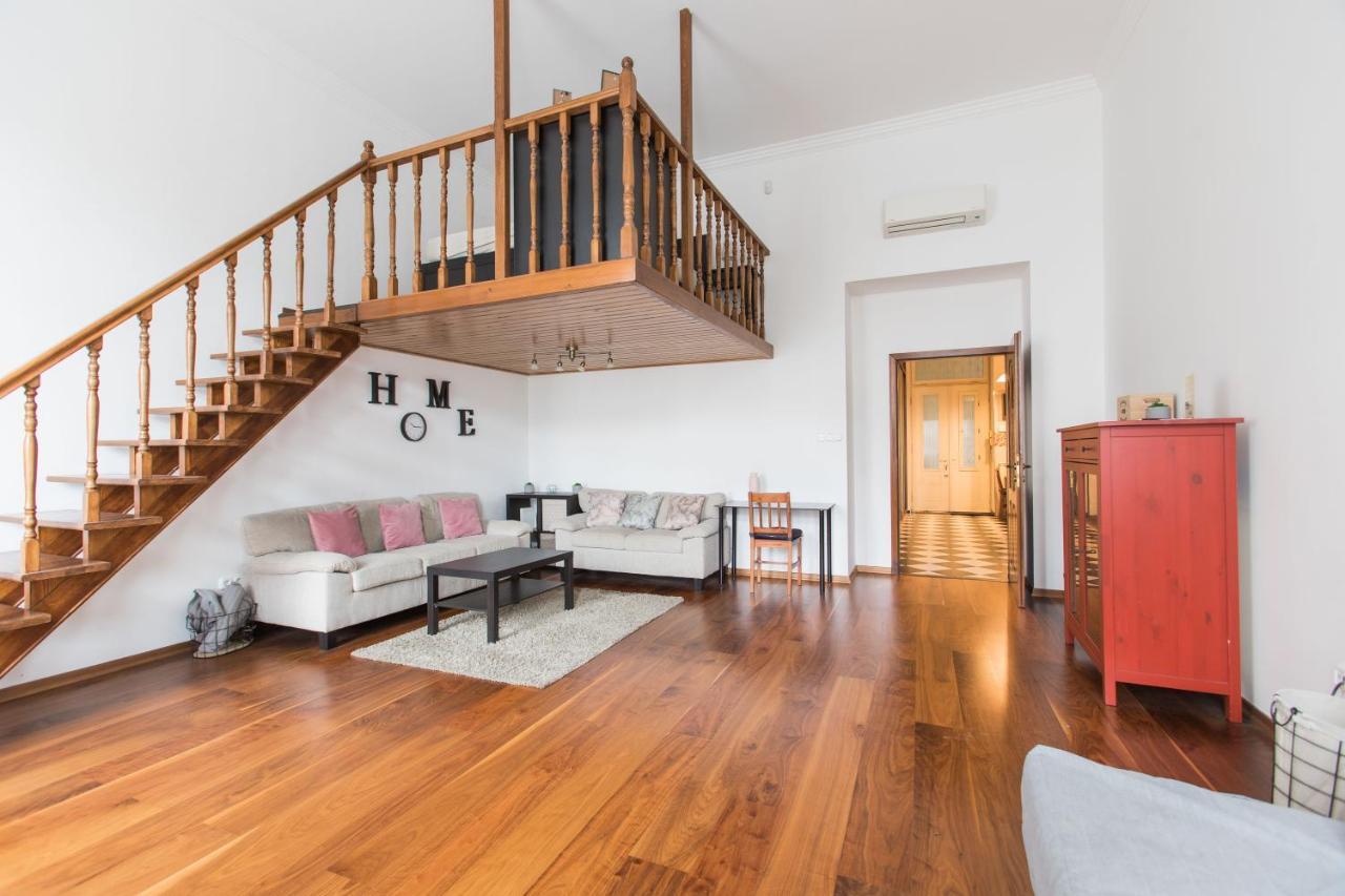 Grand Boulvard Apartment Boedapest Buitenkant foto